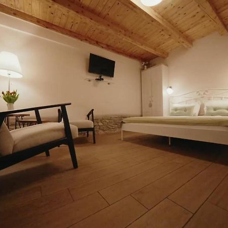 Guesthouse Centrum B&B 伊佐拉 外观 照片